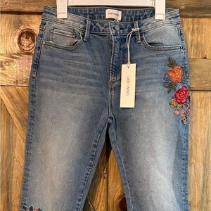 NWT Sundance Catalog Driftwood Embroidered “Jackie Floral History Jeans” 28 X 27